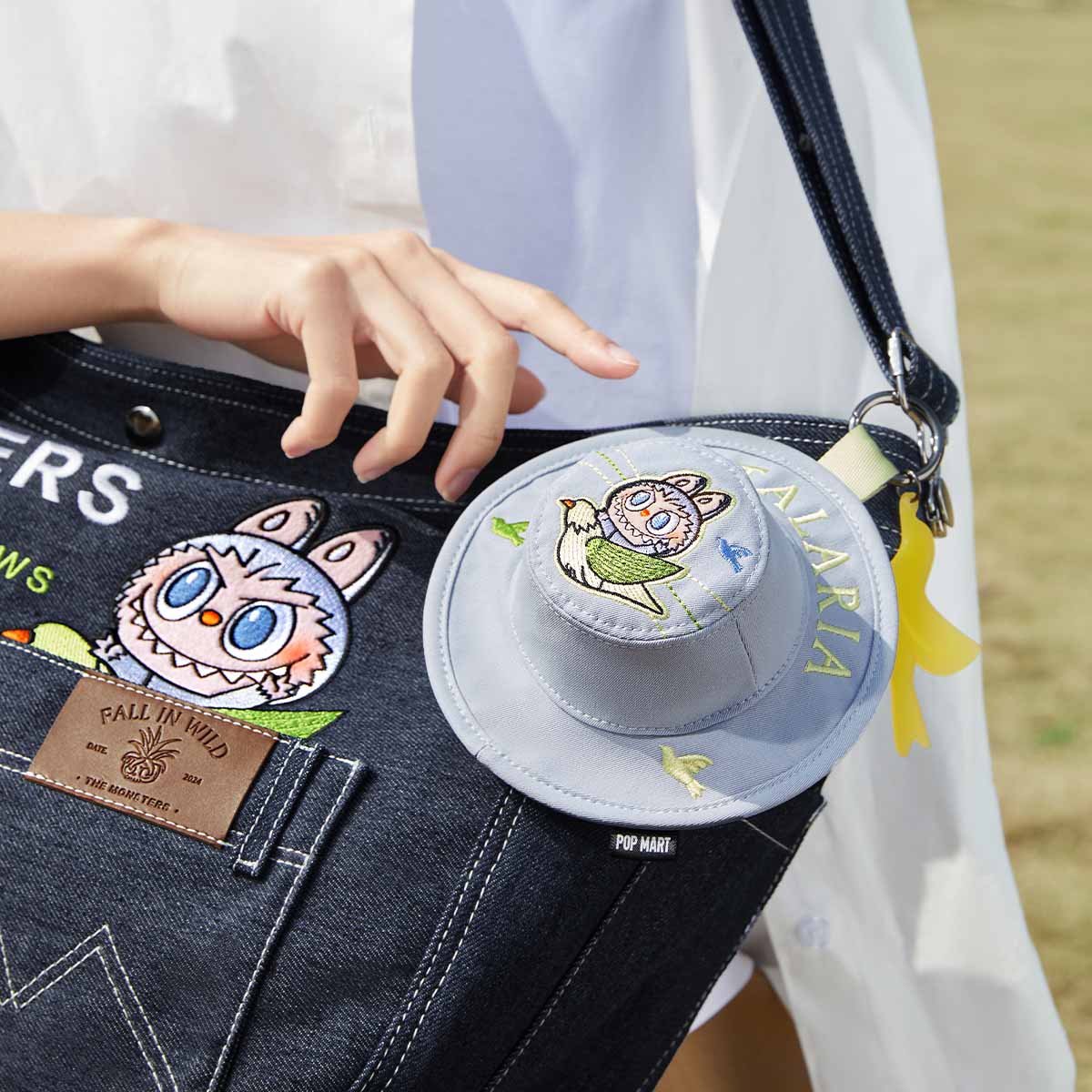 Labubu Sac Messager en Jean – Série Fall In Wild
