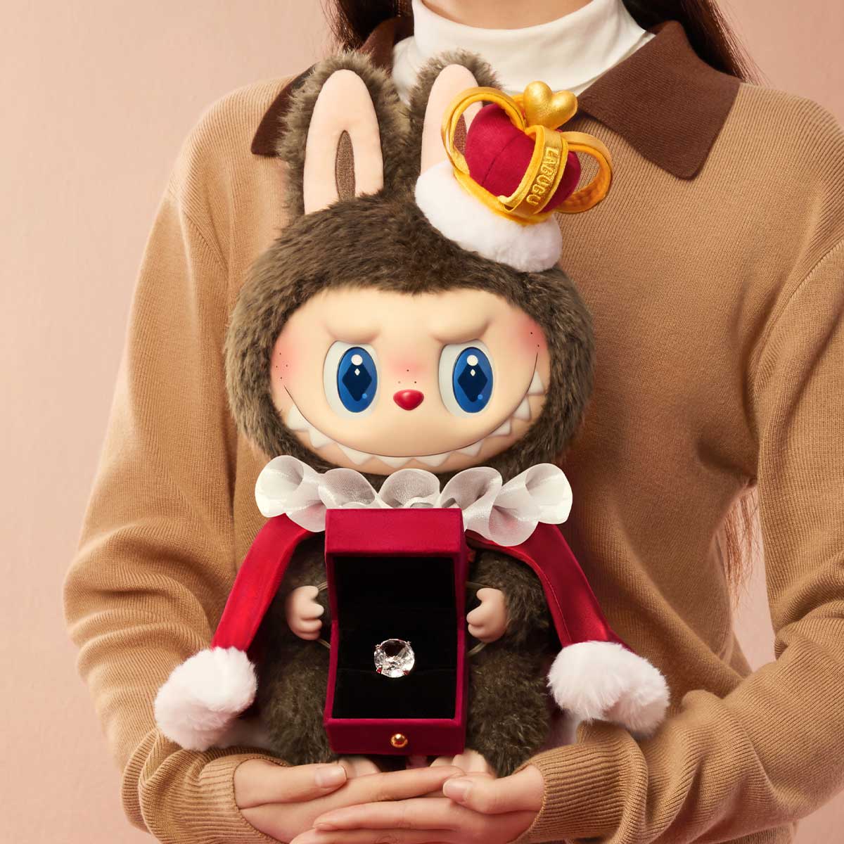 Peluche Labubu Vinyl Plush Doll –  Let’s Checkmate Series
